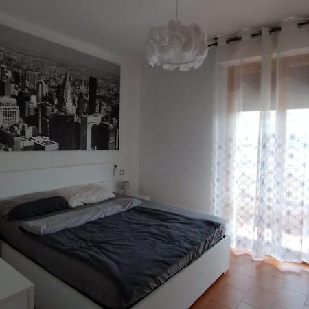 La Casa Dei Viaggiatori - Viareggio - Posto Auto Gratuito Διαμέρισμα Εξωτερικό φωτογραφία