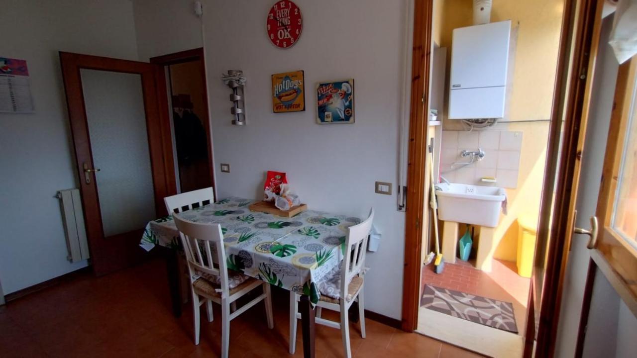 La Casa Dei Viaggiatori - Viareggio - Posto Auto Gratuito Διαμέρισμα Εξωτερικό φωτογραφία