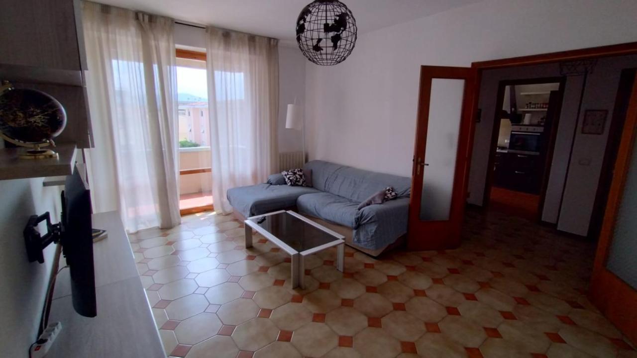 La Casa Dei Viaggiatori - Viareggio - Posto Auto Gratuito Διαμέρισμα Εξωτερικό φωτογραφία